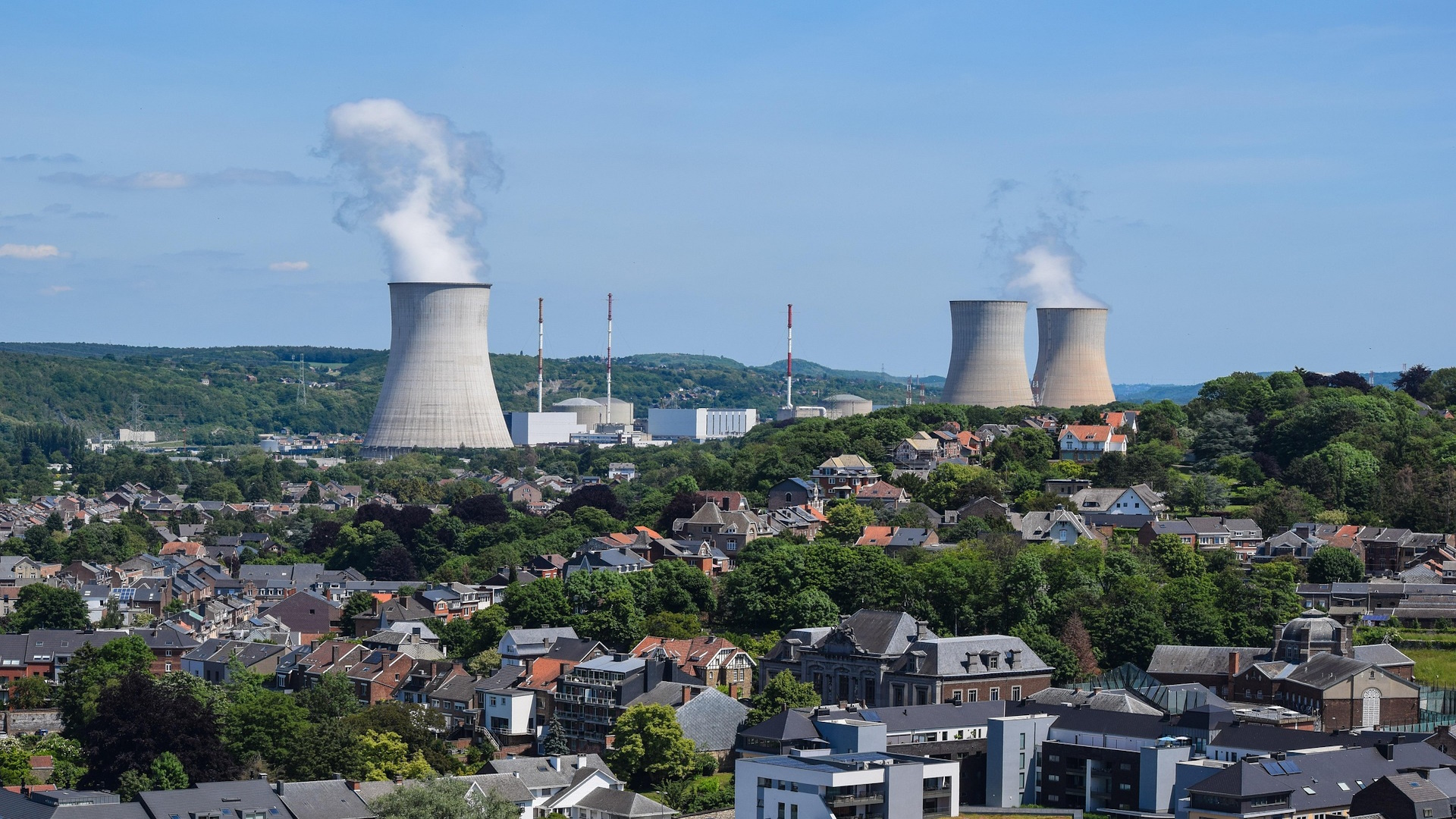 Partner im Energiemarkt - Atomkraft-Bild von Ben Kerckx auf Pixabay
